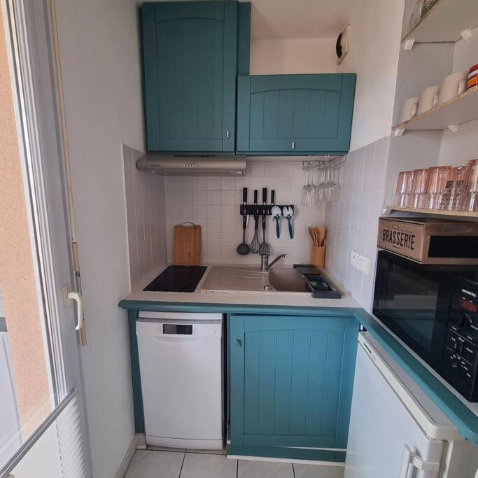 Apartament Gemuetliches Studio, Pool, Parkplatz. Ohne Vis-A-Vis. Fréjus Zewnętrze zdjęcie