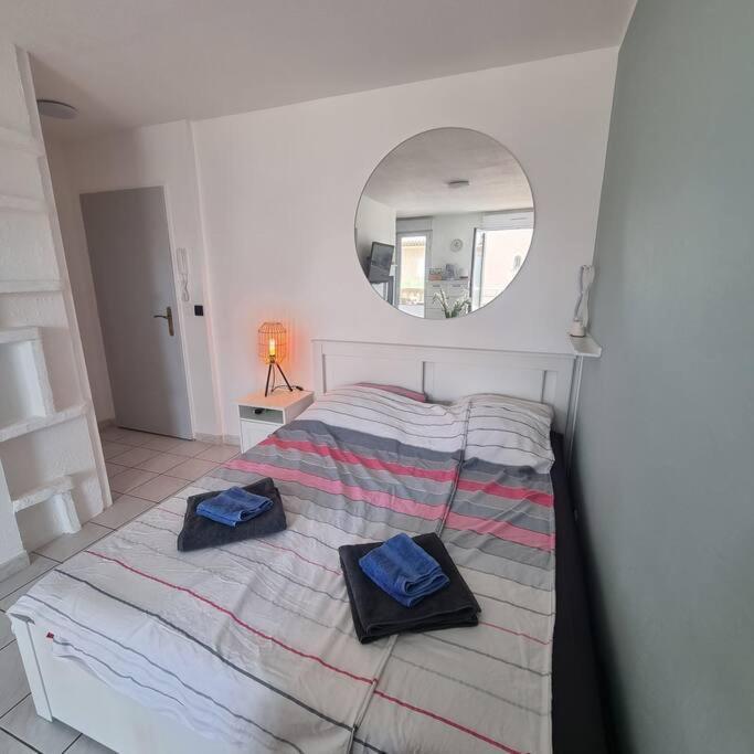 Apartament Gemuetliches Studio, Pool, Parkplatz. Ohne Vis-A-Vis. Fréjus Zewnętrze zdjęcie